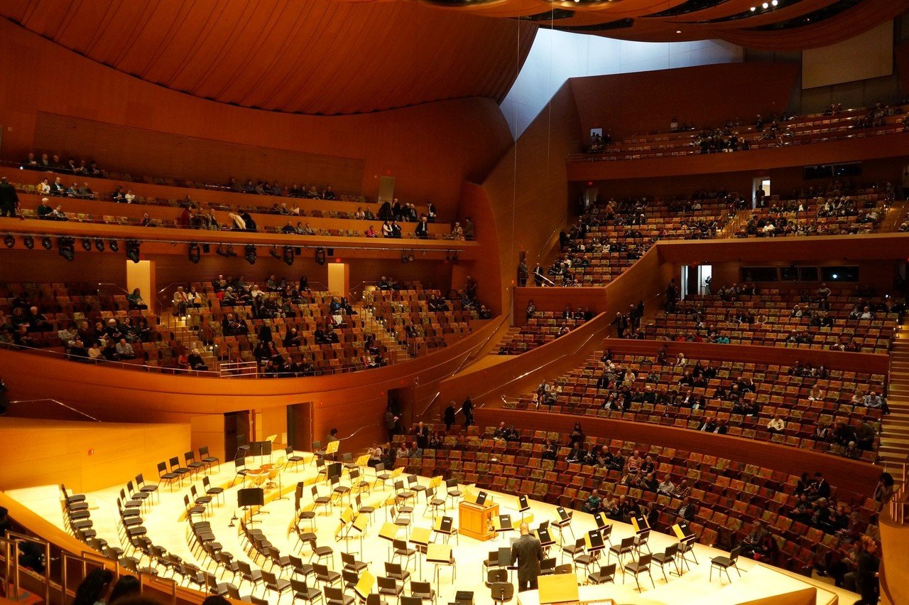 フランク ゲーリーの建築 を見ながら思うこと Kezama Note フランク ゲーリーの建築 を見ながら思うこと Kezama Note