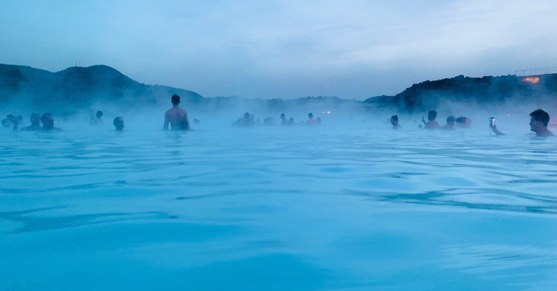 温泉】Blue Lagoon（ブルーラグーン）（アイスランド）｜サザヱ