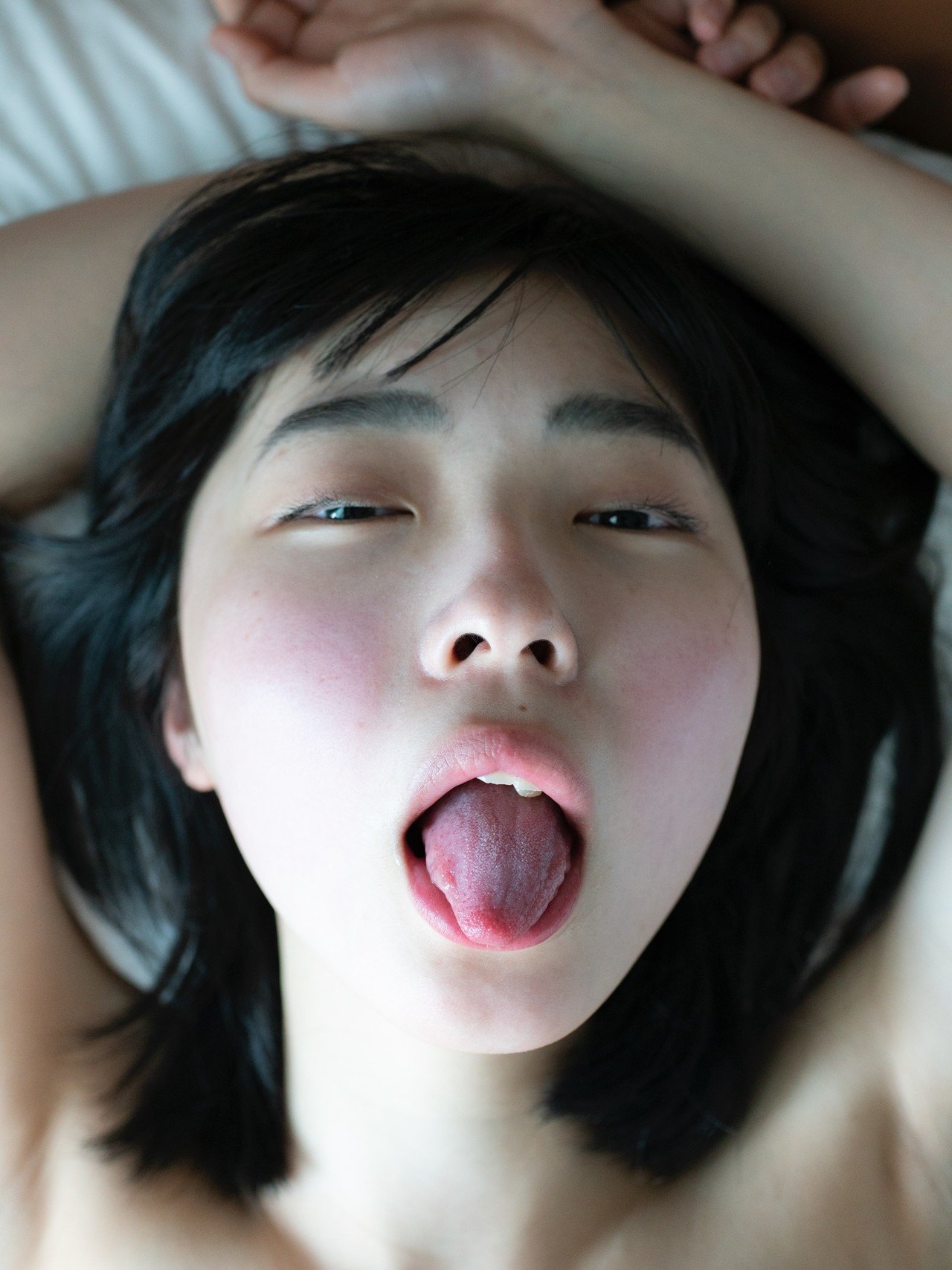 少女礼讃　乳首 