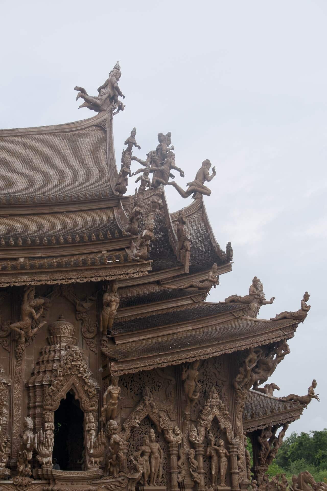 タイ旅2023 #24】タイ版サグラダ・ファミリア｜さざなみあやめ