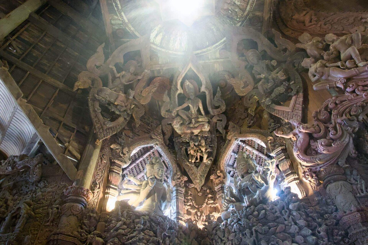 タイ旅2023 #24】タイ版サグラダ・ファミリア｜さざなみあやめ