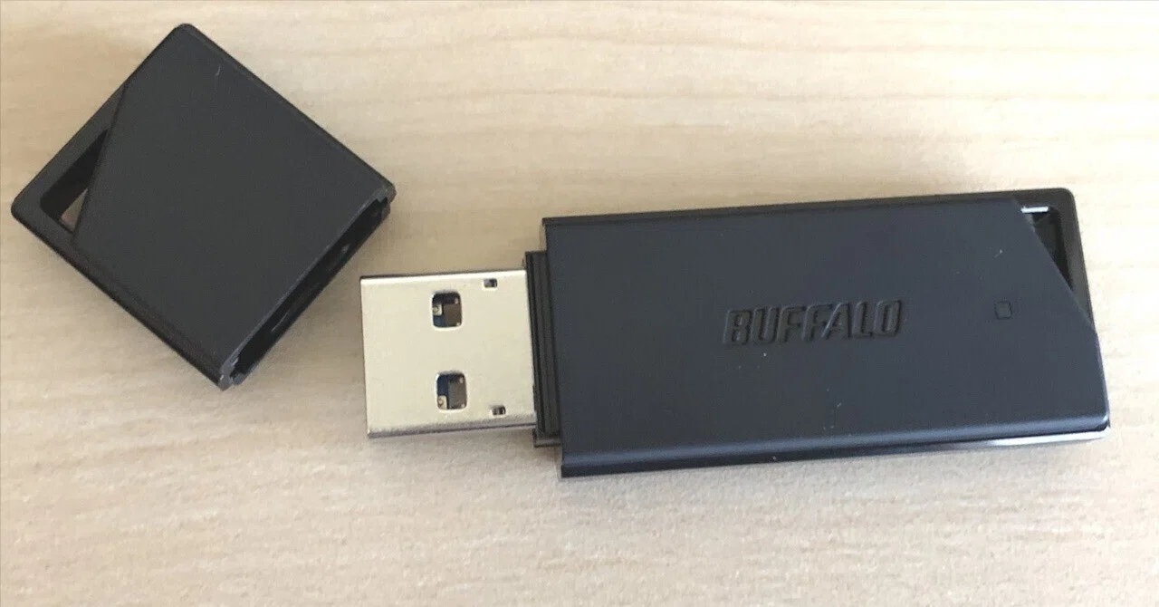希少USBメモリー PUF3-K32GA USBメモリーレビュー : BUFFALO RUF3-K32GA｜4cv Lab