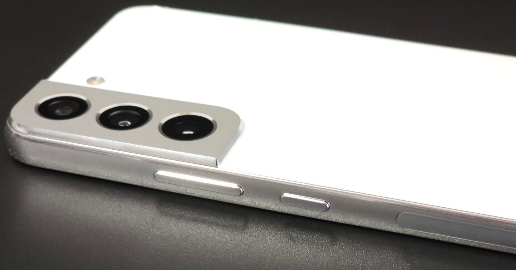 UQ mobileで投げ売りされてたGalaxy S22の約2ヶ月間使用感レビュー UQ mobileで投げ売りされてたGalaxy S22の約2ヶ月間使用感レビュー