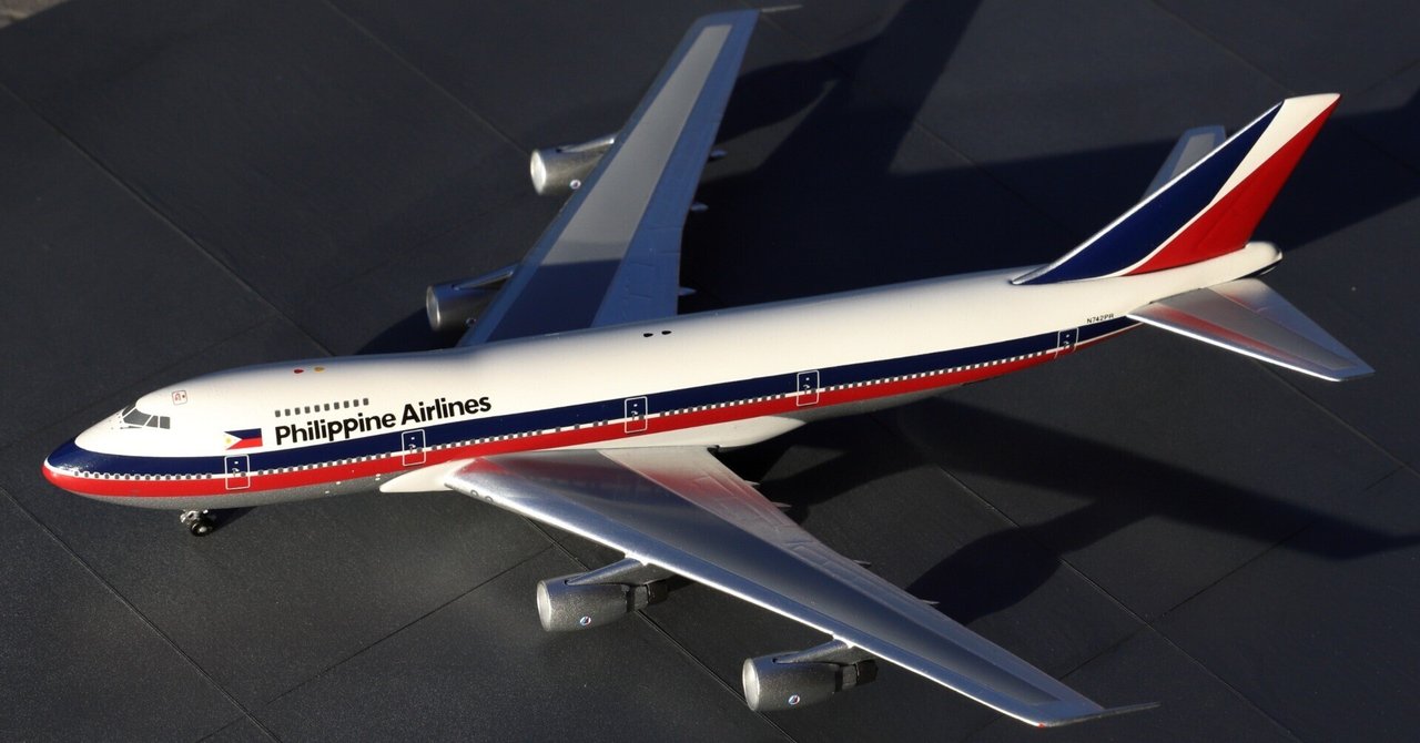 爆買い 英語 1/400 Bigbird Philippine Airlines Boeing 747-200 N742PR 航空機・ヘリコプター