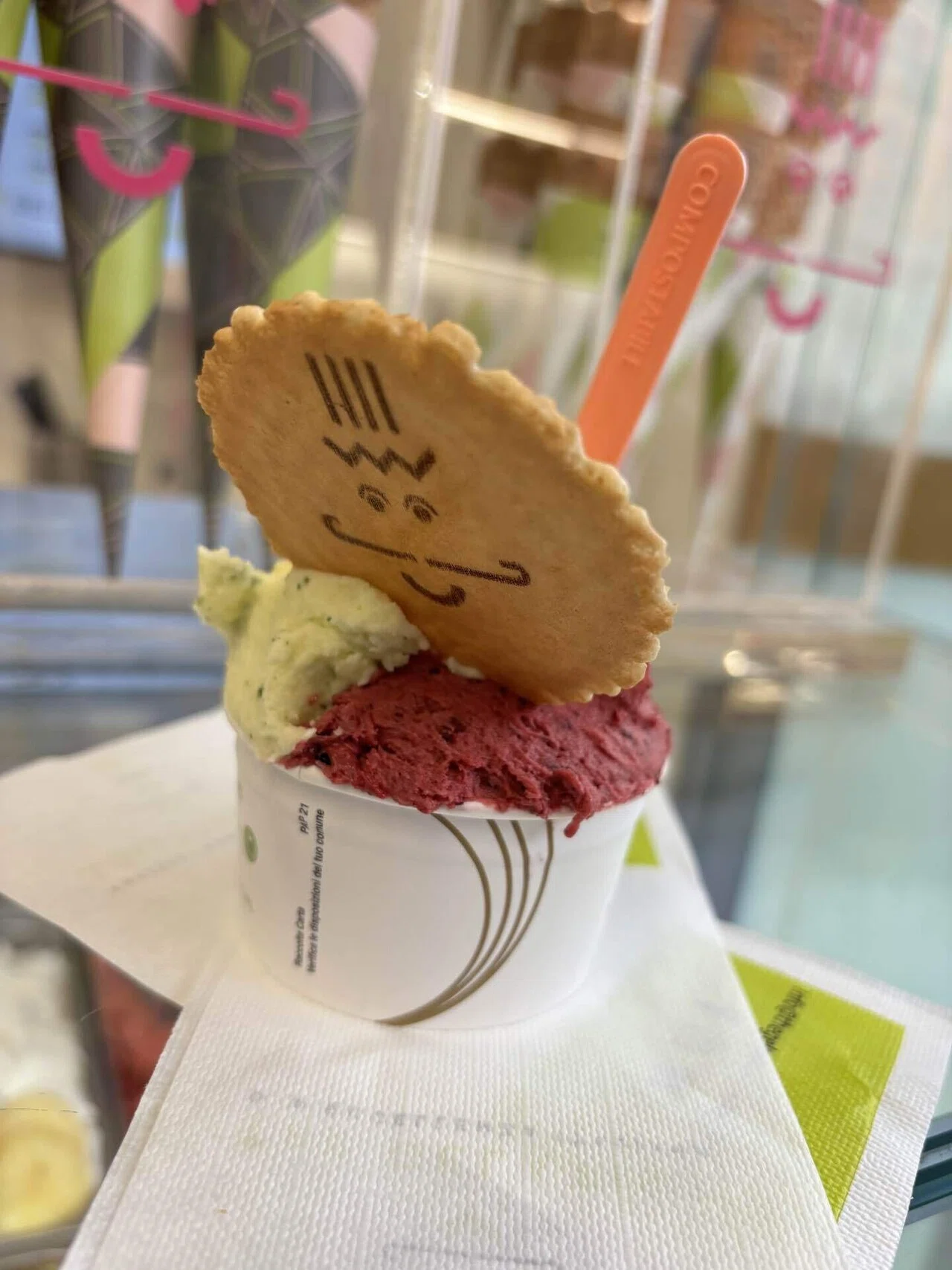 イタリア🇮🇹旅行】9日目③ジェラートのsmallサイズ、フレーバーは1つ