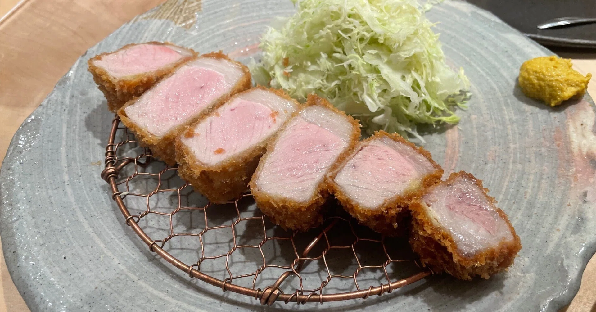 こんなにたくさんの銘柄を扱うとんかつ屋さんって他にあるのだろうか