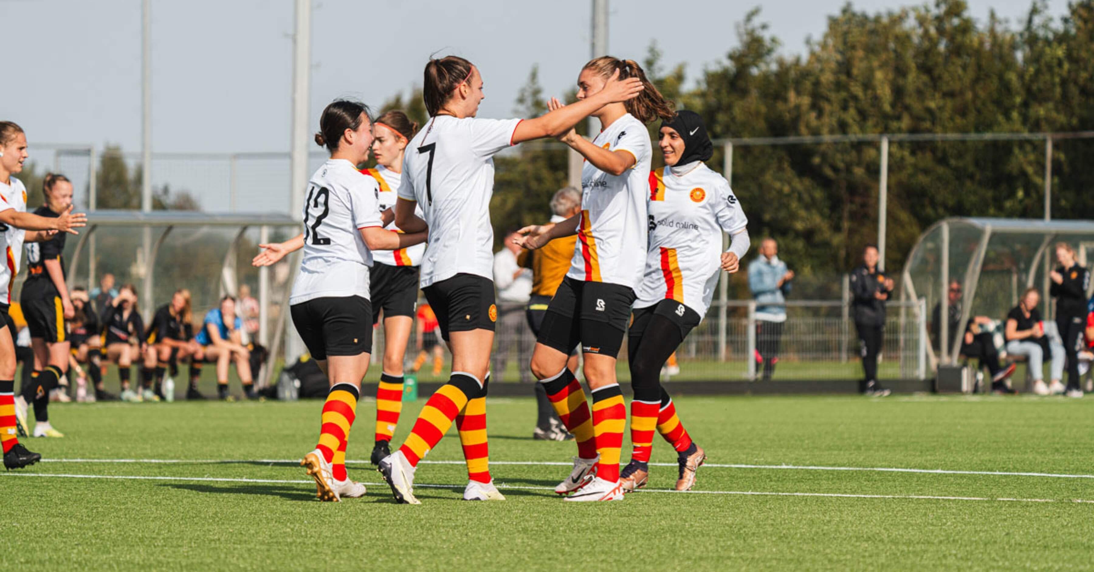 オランダ女子サッカーのリアル｜清水杏奈/Anna Shimizu