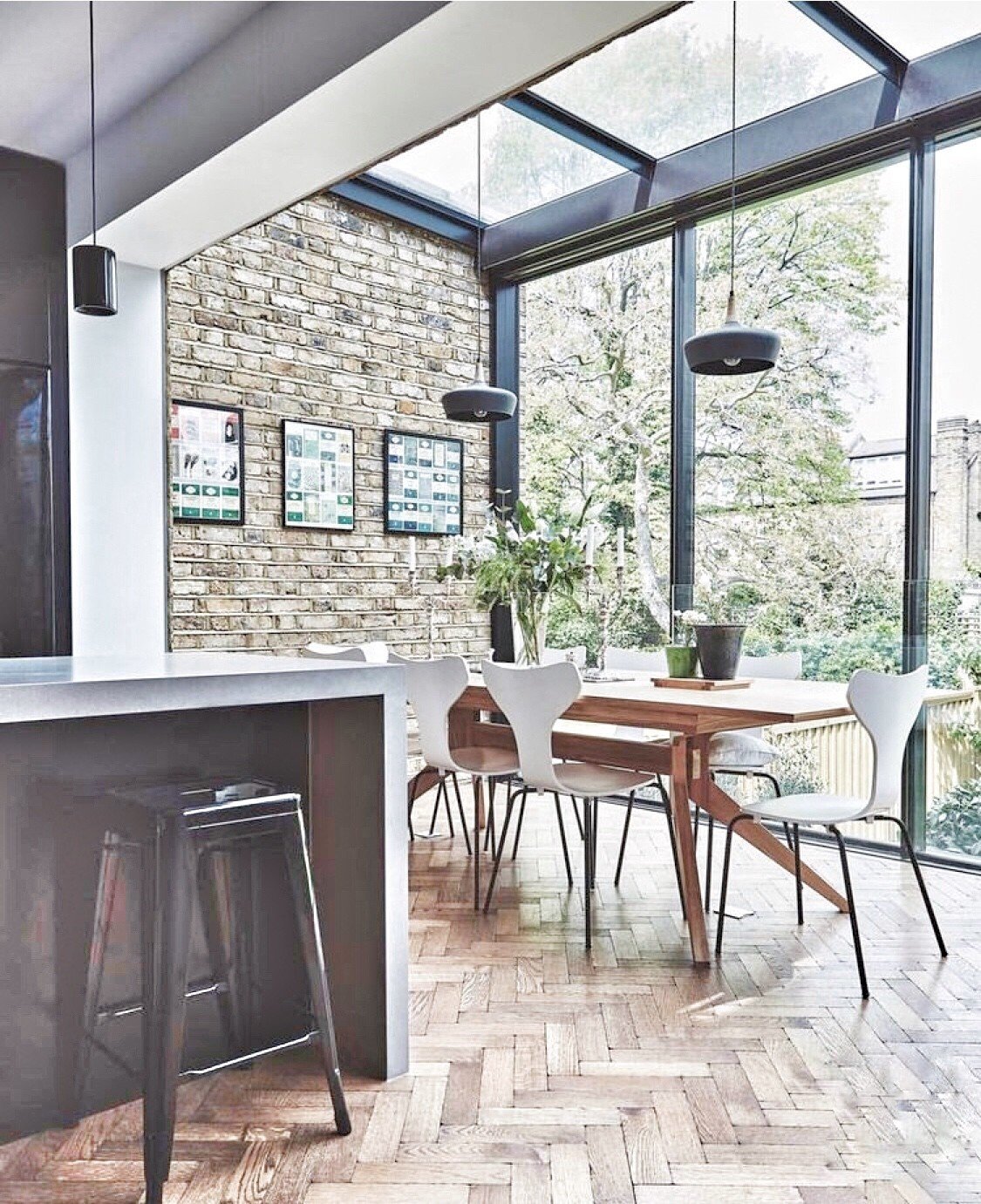 こんな機嫌が悪い人と対面でご飯なんか食べたくない カウンター挟んでキッチンで食べる父に最近羨ましくて妬ましくって腹がたつ そんな自分 にも嫌になり 悪循環の繰り返し Yu Note