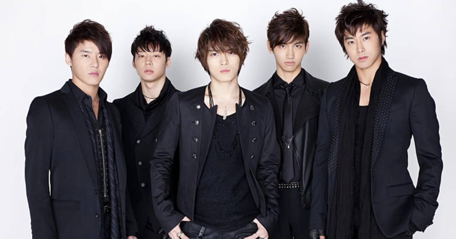 東方神起 5 人