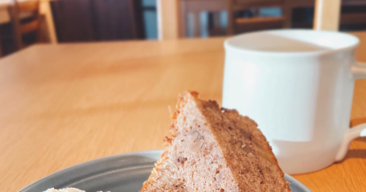Feeling unwell after eating bread and cafe au lait together ...