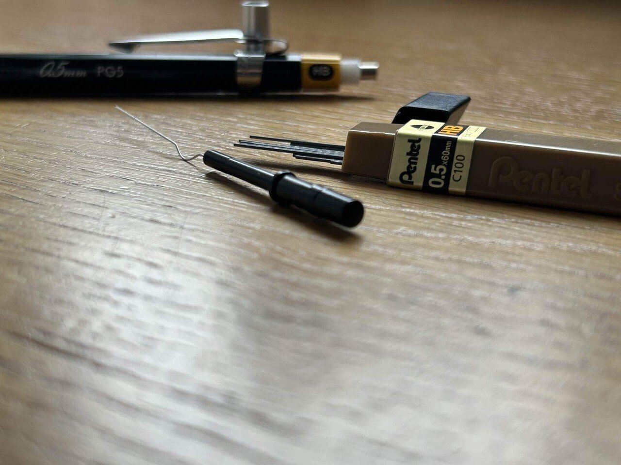 H*a様 PG5 Amazon | ぺんてる シャープペン グラフペンシル 0.5mm PG5-AD