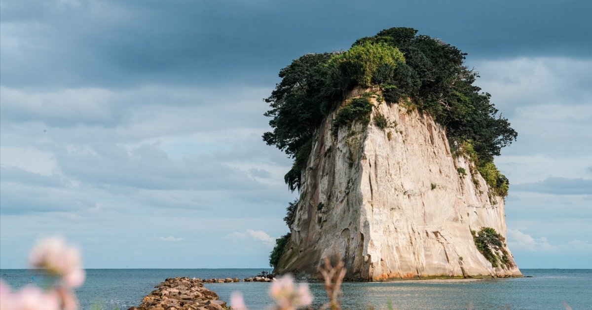 能登の復興を願って ～美しい能登の風景──見附島～ | 北陸物語