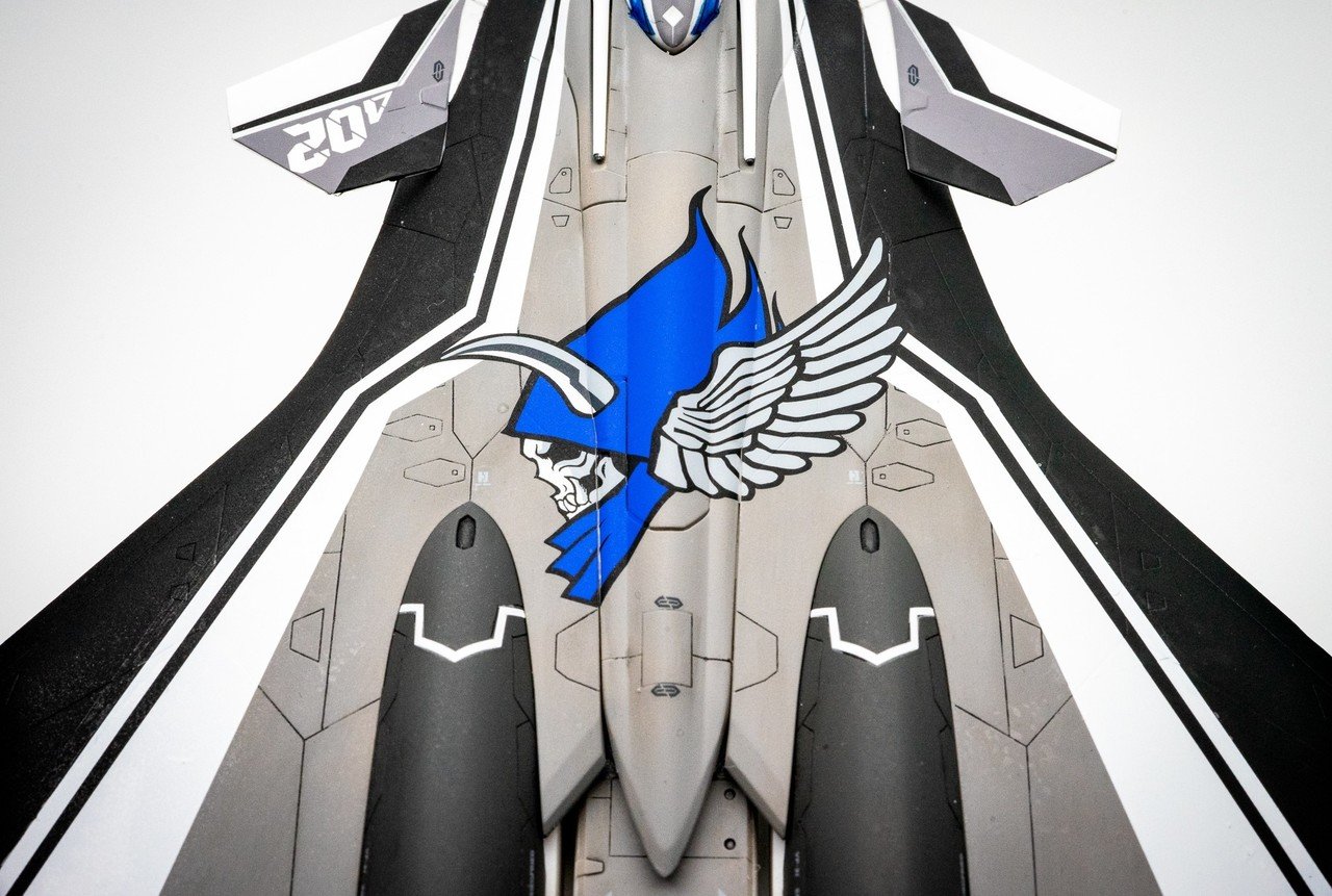 (未使用･未開封品)　ハセガワ マクロスシリーズ 劇場版マクロスデルタ VF-31F ジークフリード メッサー機/ハヤテ搭乗機 w/リル・ドラケン 1/72スケール プラモデル 6 bt0tq1u Amazon.co.jp: ハセガワ マクロスシリーズ 劇場版マクロスデルタ
