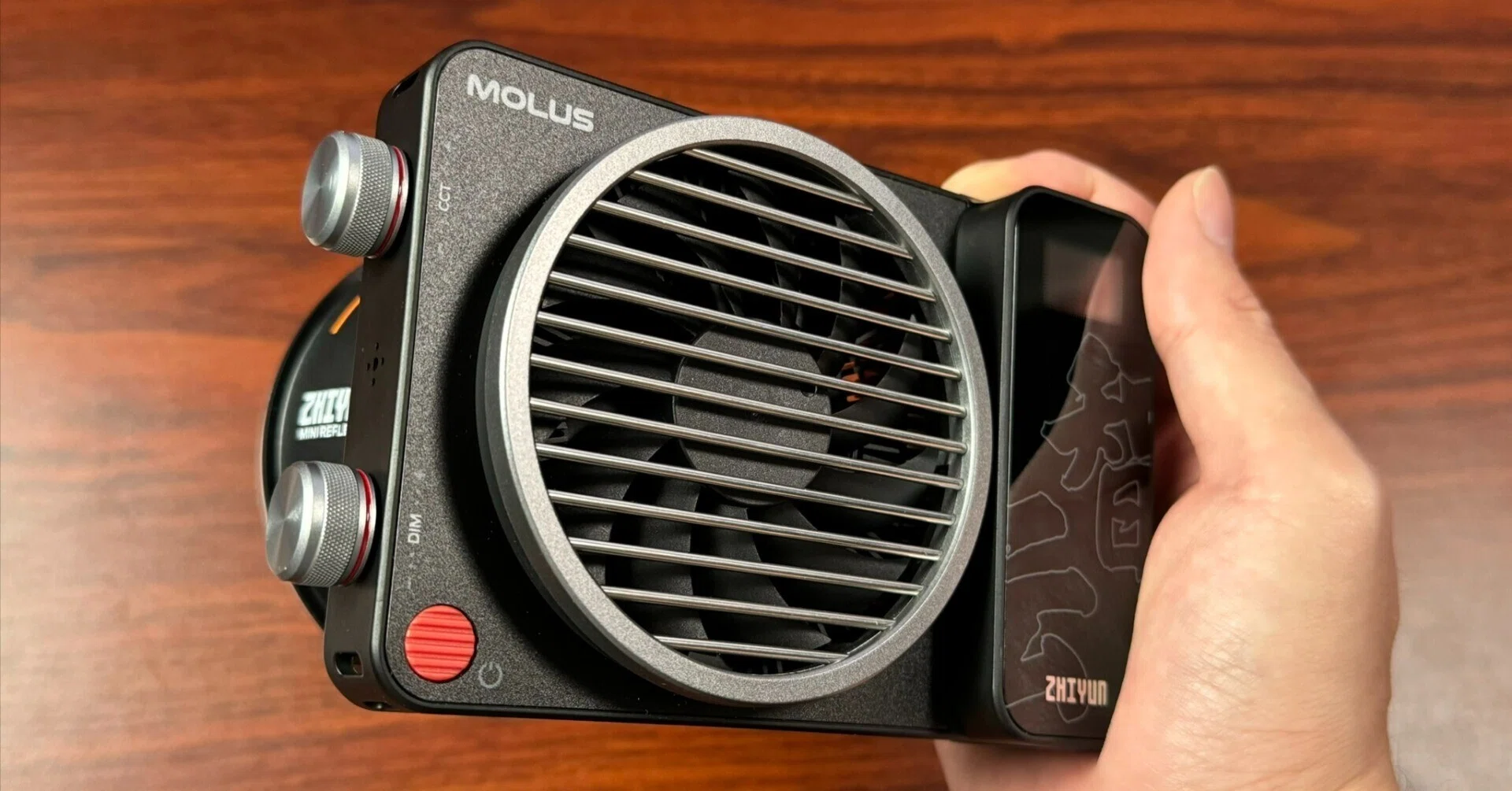 ZHIYUN MOLUS X100 純正バッテリー×3個付属 ZHIYUN-TECH