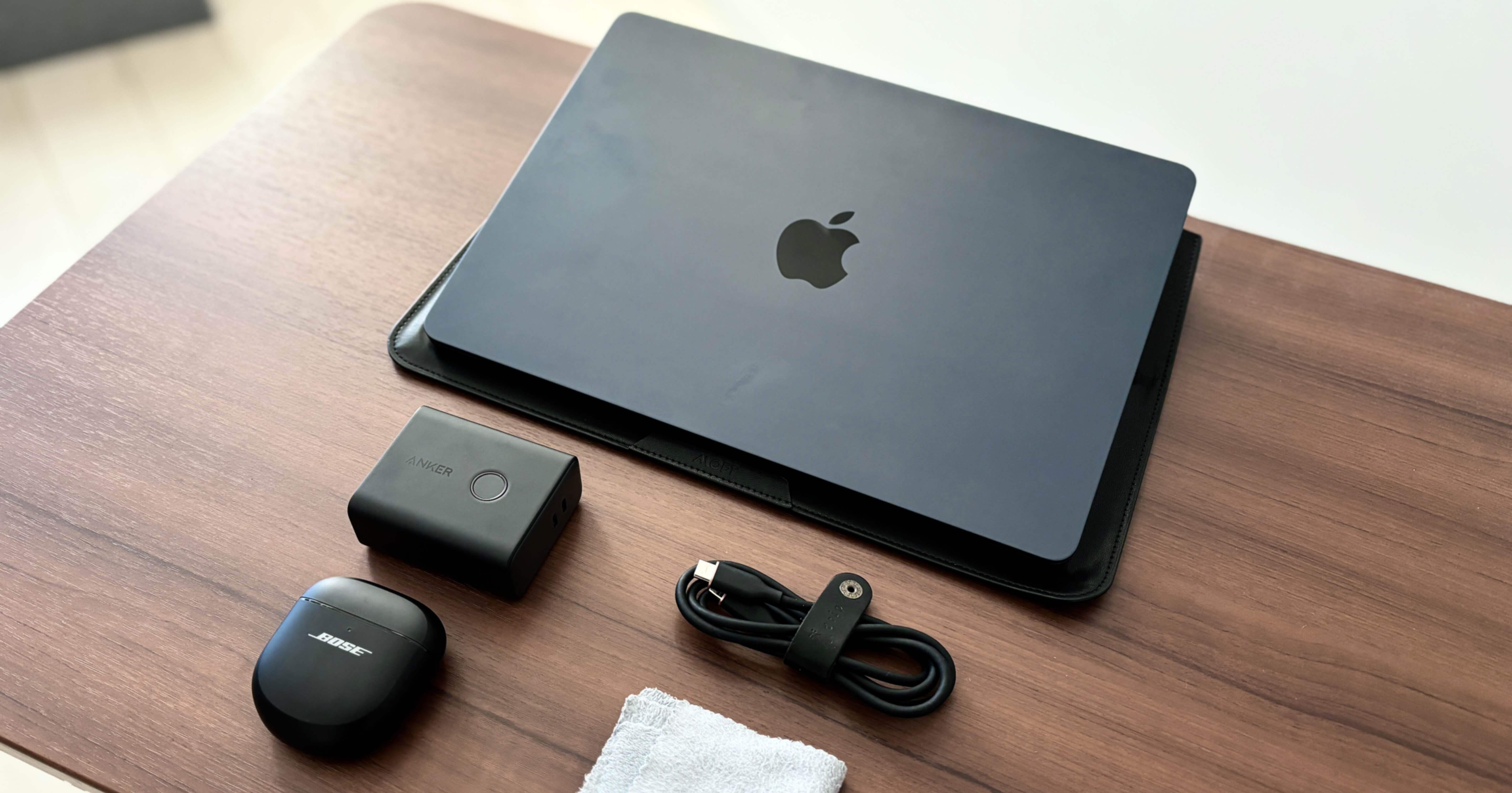 少数精鋭、ミニマリストの僕が愛用するMacBook Airのアクセサリー