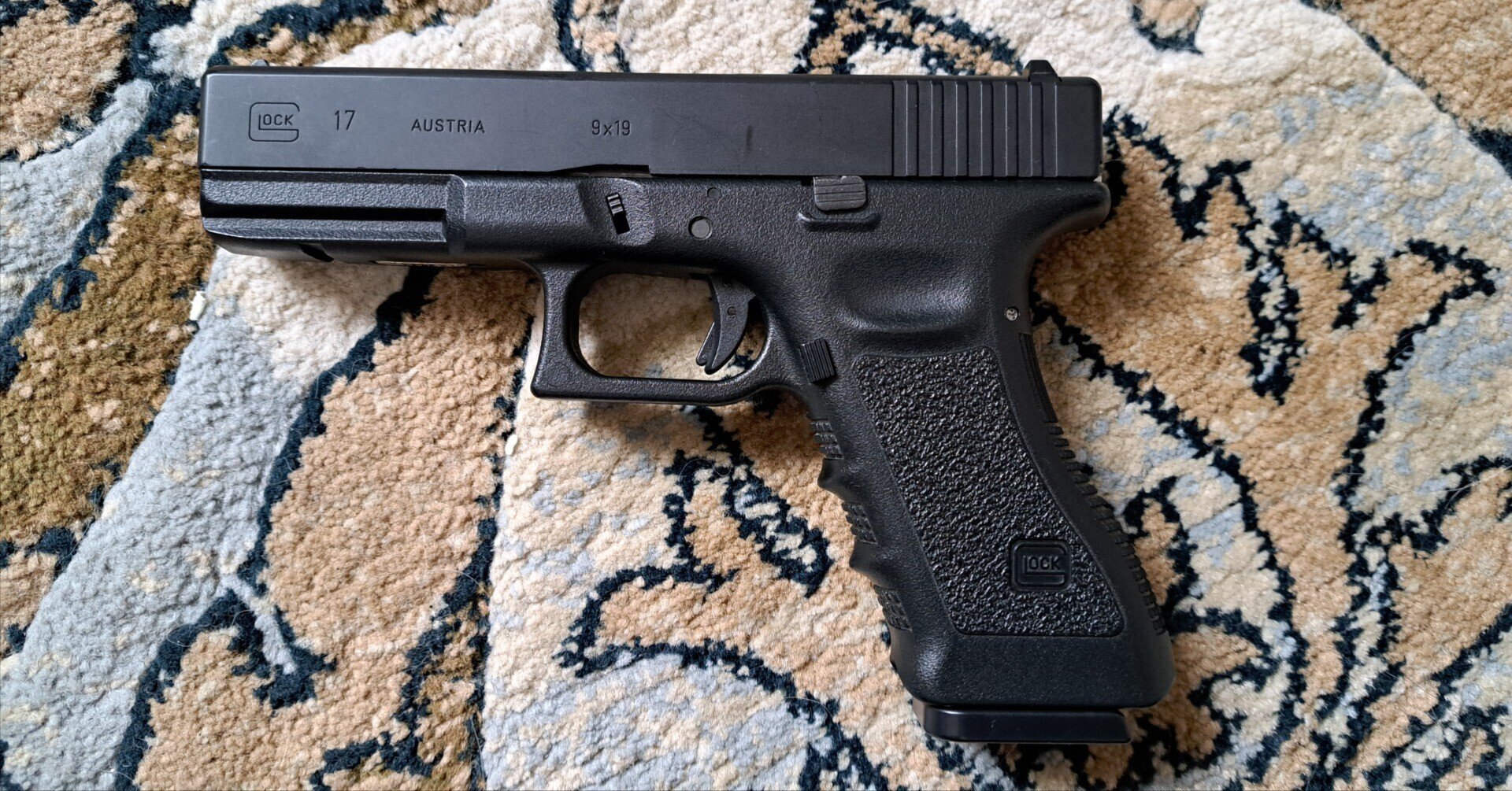 東京マルイ G17 Gen3 グロック Glock エアガン|郭公 東京マルイ G17 Gen3 グロック Glock エアガン|郭公