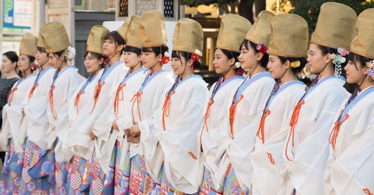 今宮戎福娘と日本テレビアナウンサー｜photo-ecru