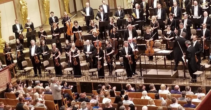 ウィーンのムジークフェラインにてマルクス・ポシュナー指揮リンツ・ブルックナー管弦楽団でブルックナー「ロマンティック」