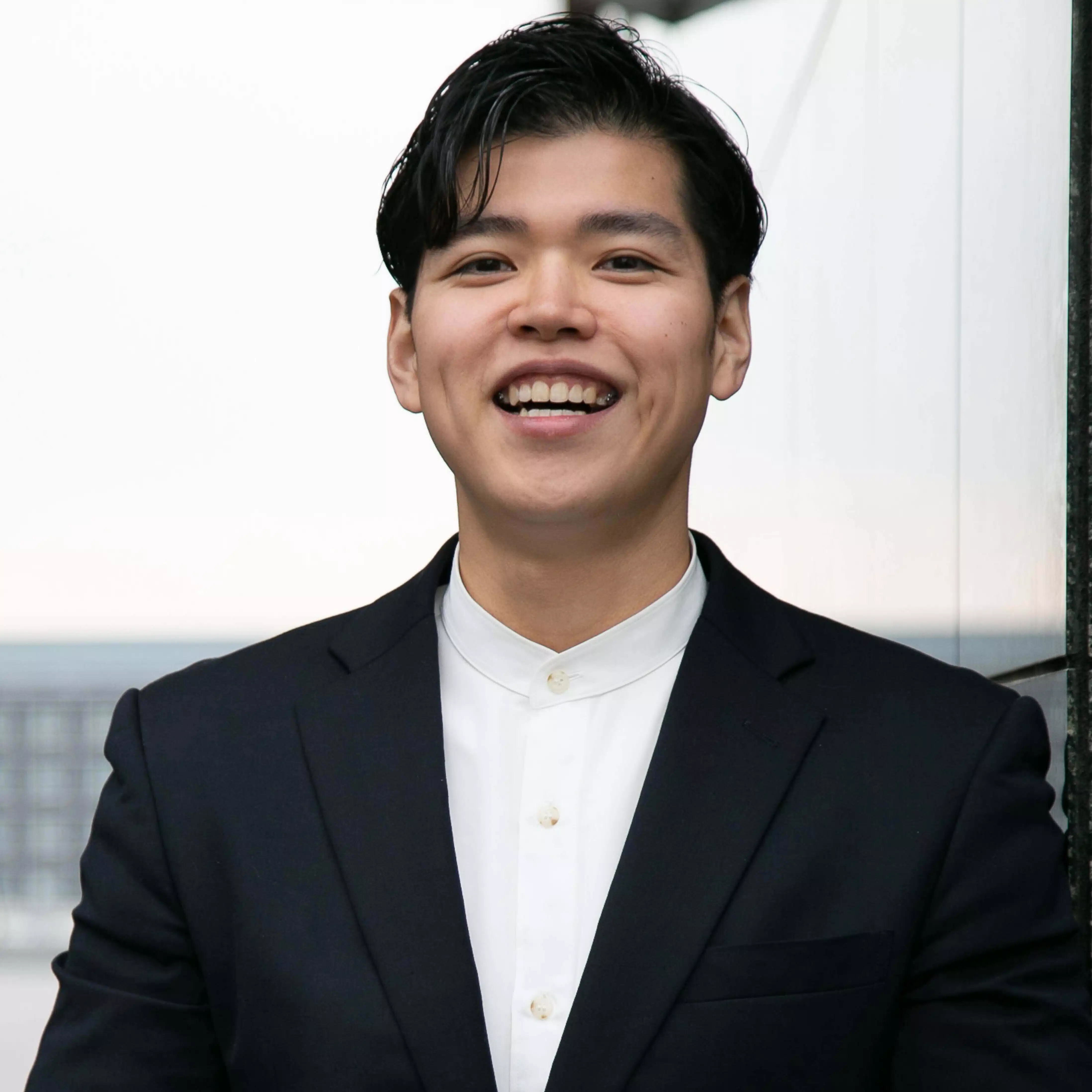 RYO/話すだけで収入が上がる人