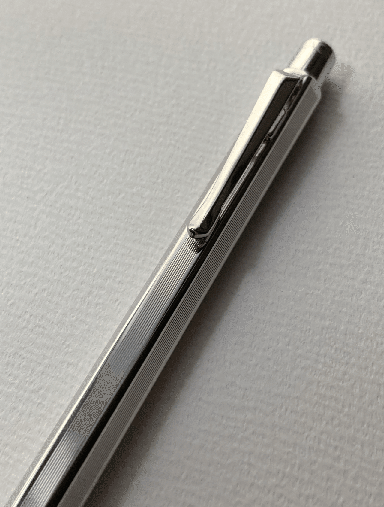 Caran d'Ache Ecridor Ligne｜窓