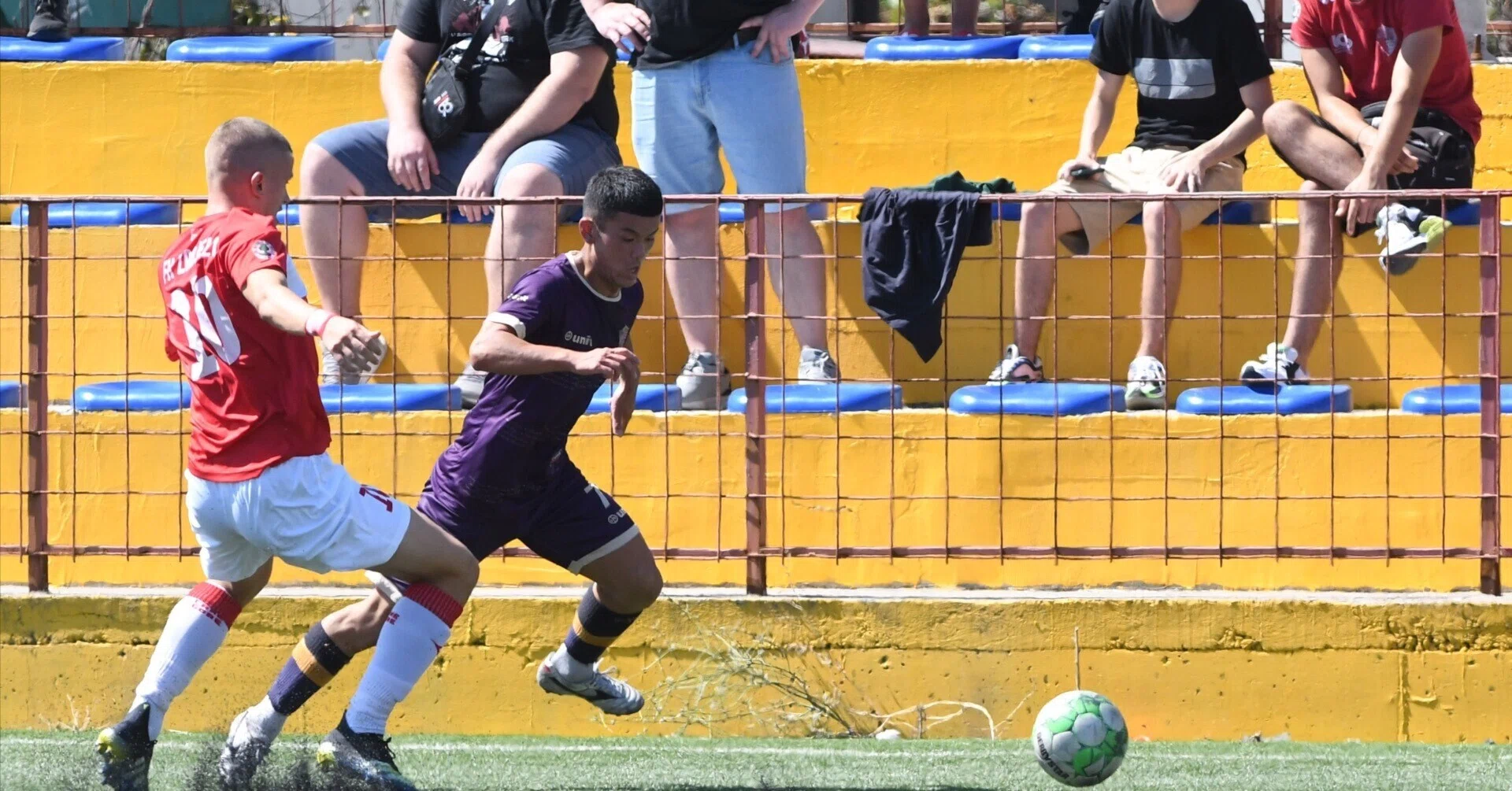 モンテネグロのサッカーについて🇲🇪 成長と挑戦 ｜西出 あおい