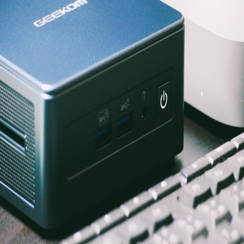 Extra Issue: 華僑系直販サイトで爆速ミニ PC を買ってみた - GEEKOM