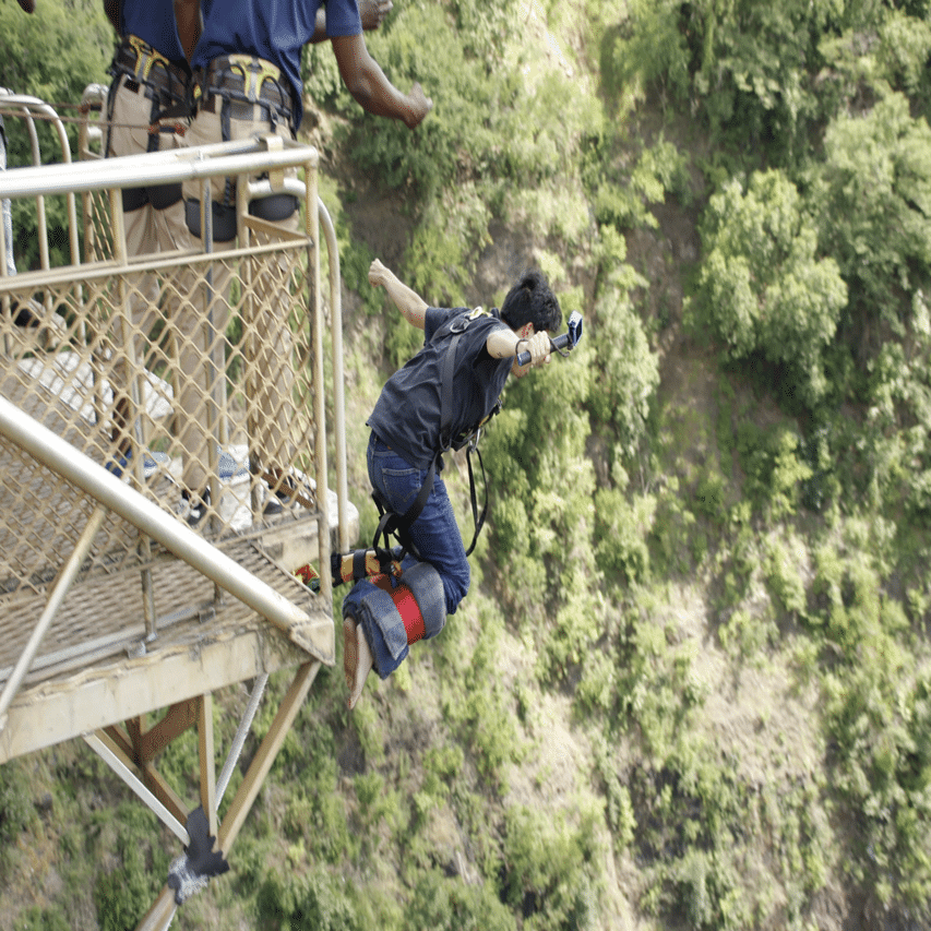 アフリカでのバンジージャンプ体験｜レジュメ