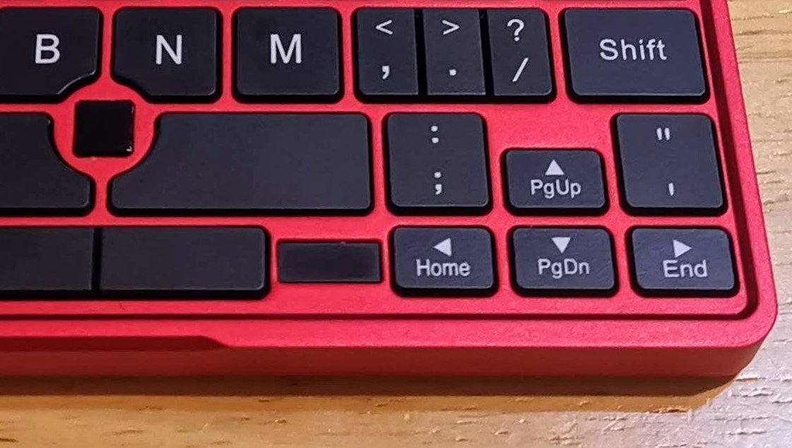 旅の相棒に最高! コンパクトかつ驚異的に高性能な One-Netbook 旅の相棒に最高! コンパクトかつ驚異的に高性能な One-Netbook