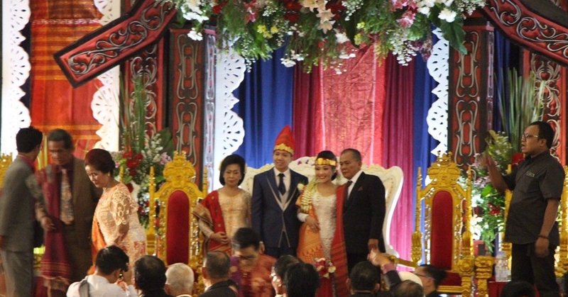 インドネシアの結婚式がヤバかった件について