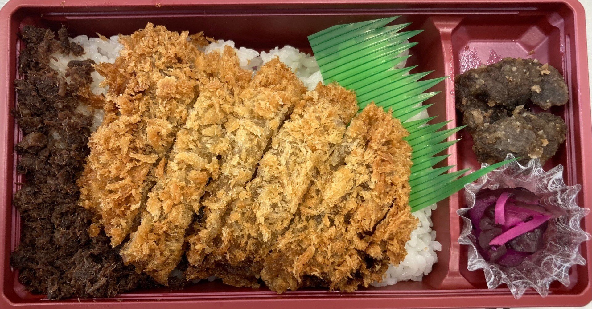 長崎「鯨🐳カツ弁当」は大当たり🎯、ちょっと捕鯨論｜野猿（やえん）