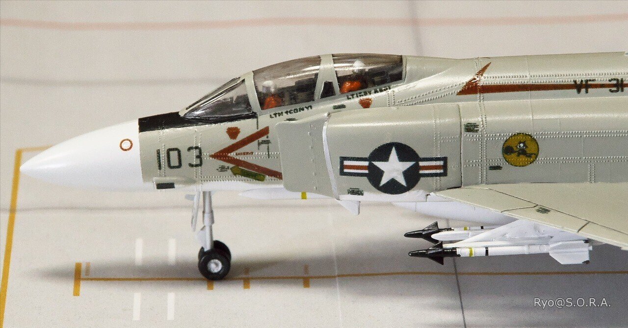 プラモデル製作記 ハセガワ 1/72 マクダネル・ダグラス F-4J プラモデル製作記 ハセガワ 1/72 マクダネル・ダグラス F-4J