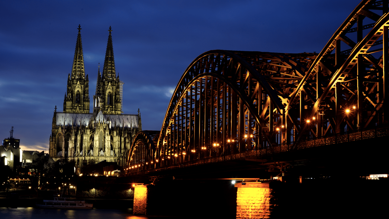 日本非売品】ケルン大聖堂 スノードーム 【公式通販】