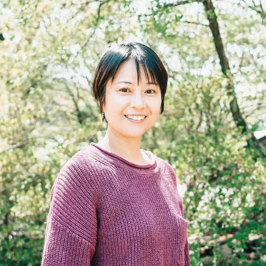 やつづか えり