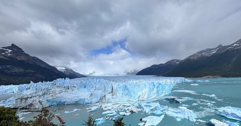 [南米の旅　1/13]ペリトモレノ氷河、氷河がガシャーンと落ちるヤツ、パタゴニアのラム