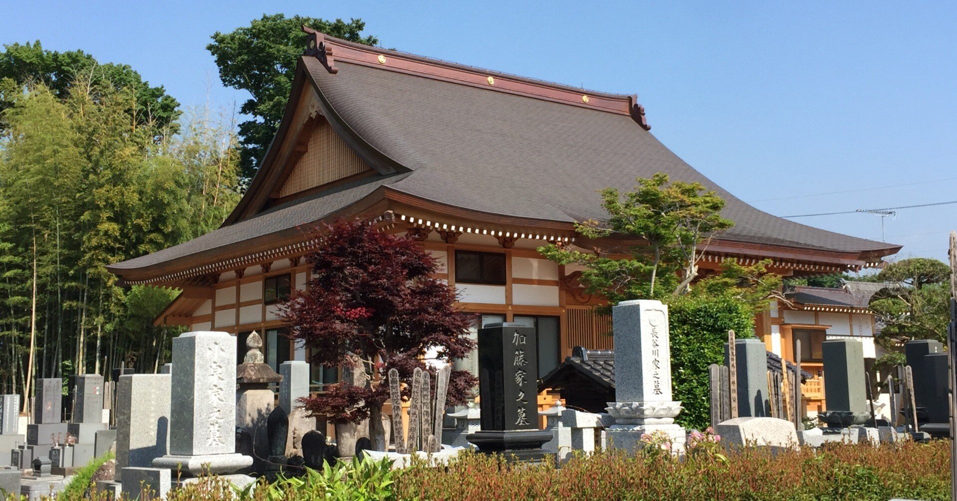 宮大工作成　家　お社　建物　建具 社寺建築 小物作品承ります～宮大工が造る小物～ | 株式会社 花
