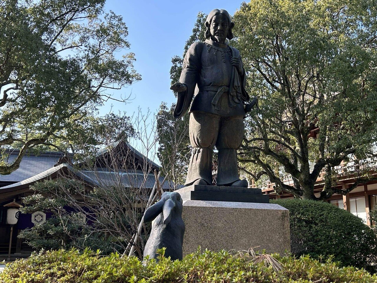 出雲大社のうさぎ像を見て、古事記を読み、神話を思い出す｜森村一樹