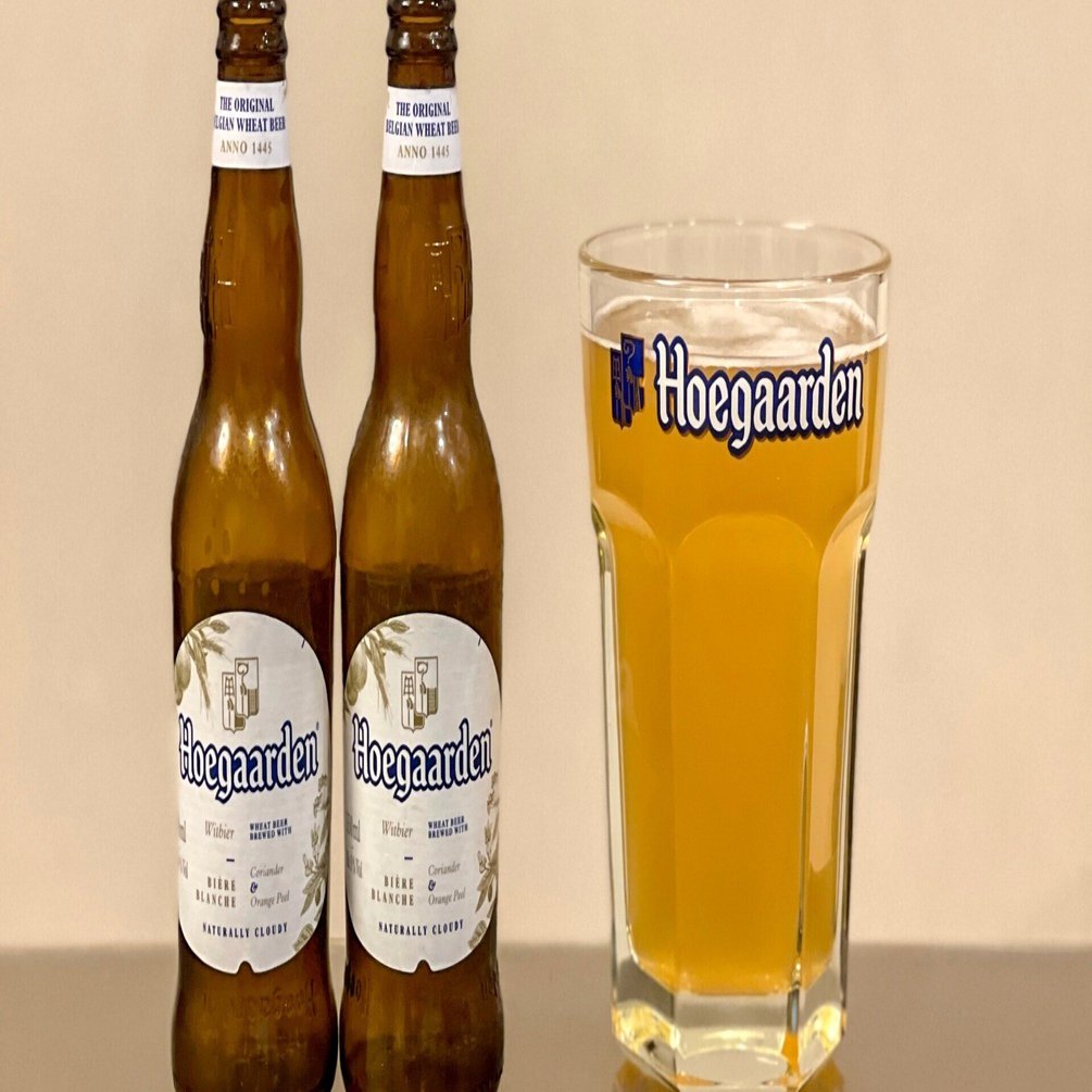 Hoegaarden(Anheuser-Busch InBev)の「Hoegaarden White」｜yamashin0120
