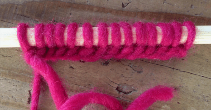 棒針編みの基本・針を挿す位置と方向(1)
