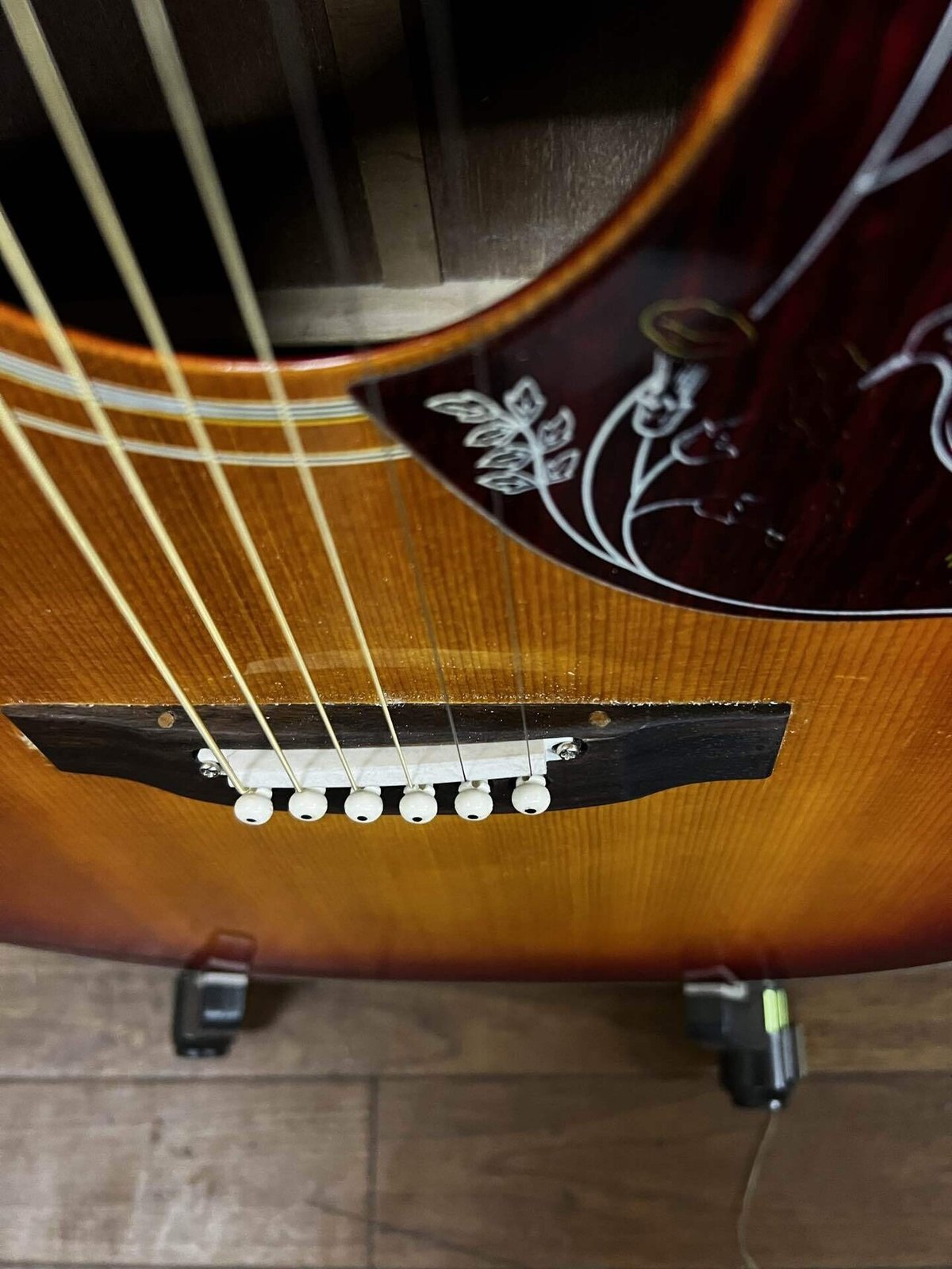 Furch 思えれ DX-61 フォルヒ アンプ内蔵アコギ ブリッジ要修理 