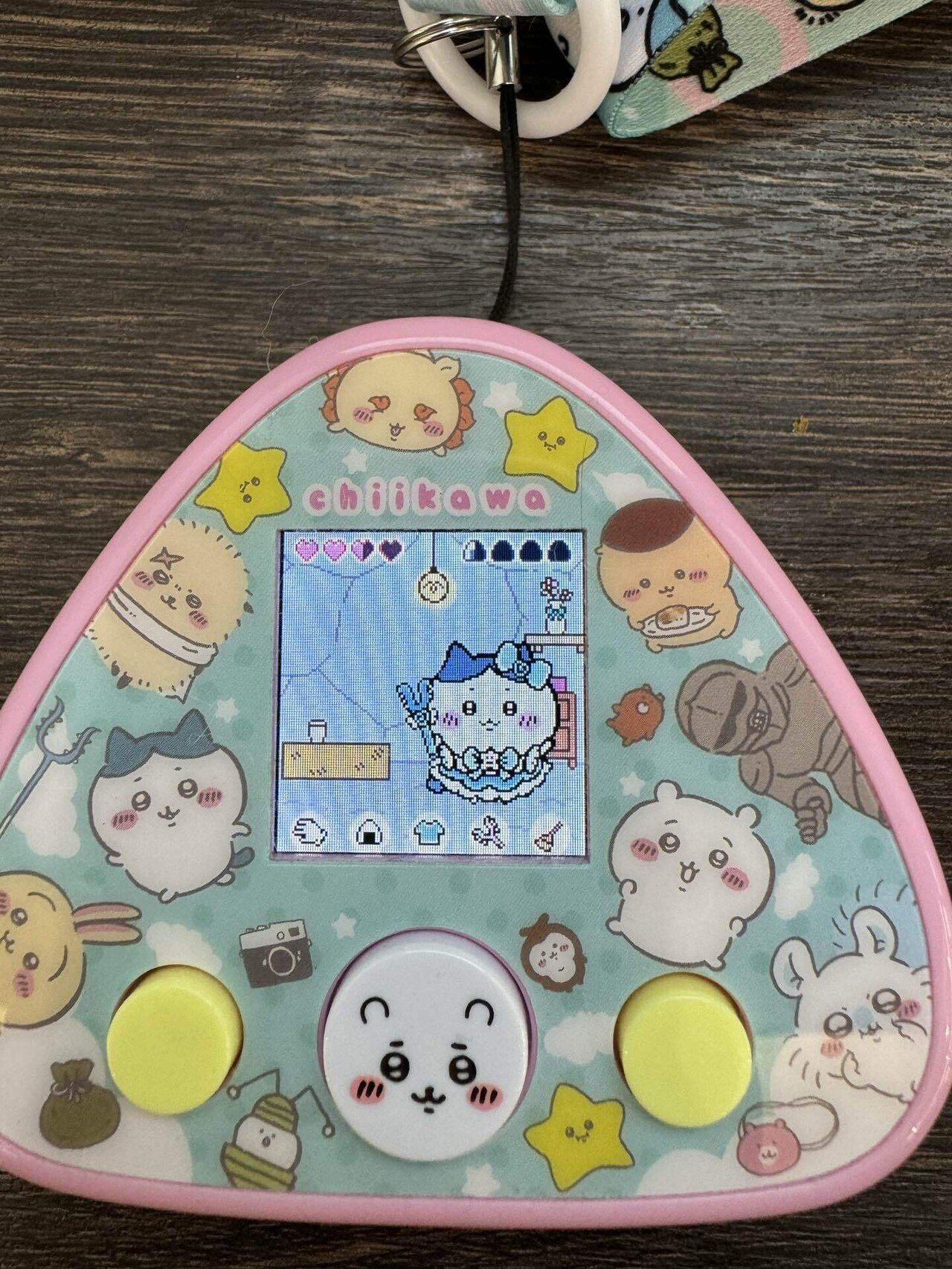 たまごっちパラダイス　bluewater 青　ちいかわスキン付き たまごっちパラダイス bluewater 青 ちいかわスキン付き たまごっち