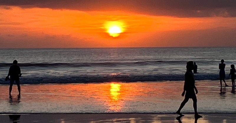 バリ島旅行記　サヌールから夕日を見るためだけにクタビーチへ　(2023年　８月中旬)
