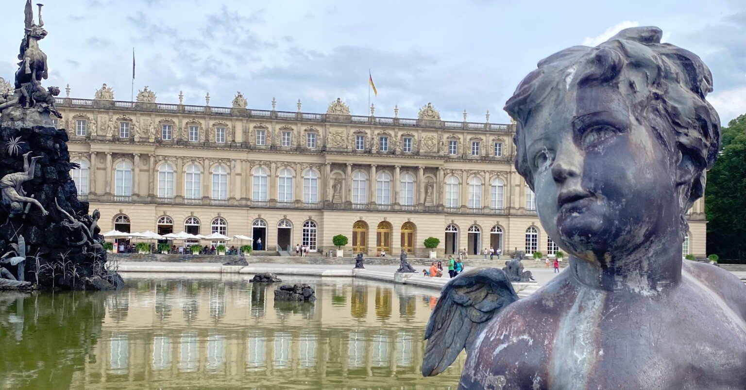 ドイツ周遊】ヘレンキームゼー城 夢と孤独のバイエルン王が造った