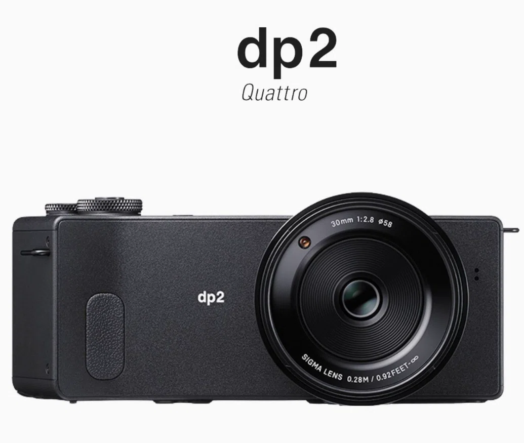 SIGMA デジタルカメラ dp2Quattro ※フード付き/充電器無し ふぉとらいふ#9〜dp2quattroと黒い3つのカメラ。｜a_photo