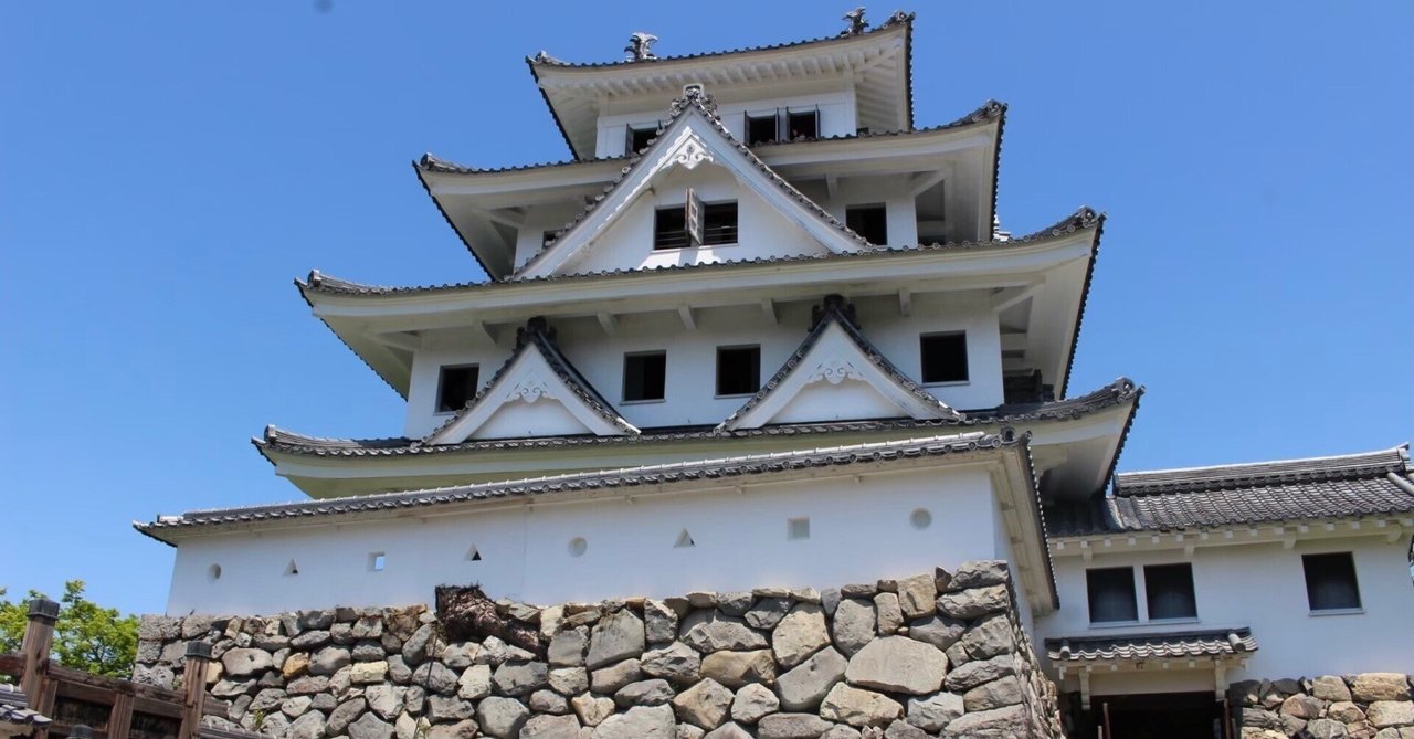 親子城巡り] GW旅② 水の城下町と、天空の郡上八幡城｜meg