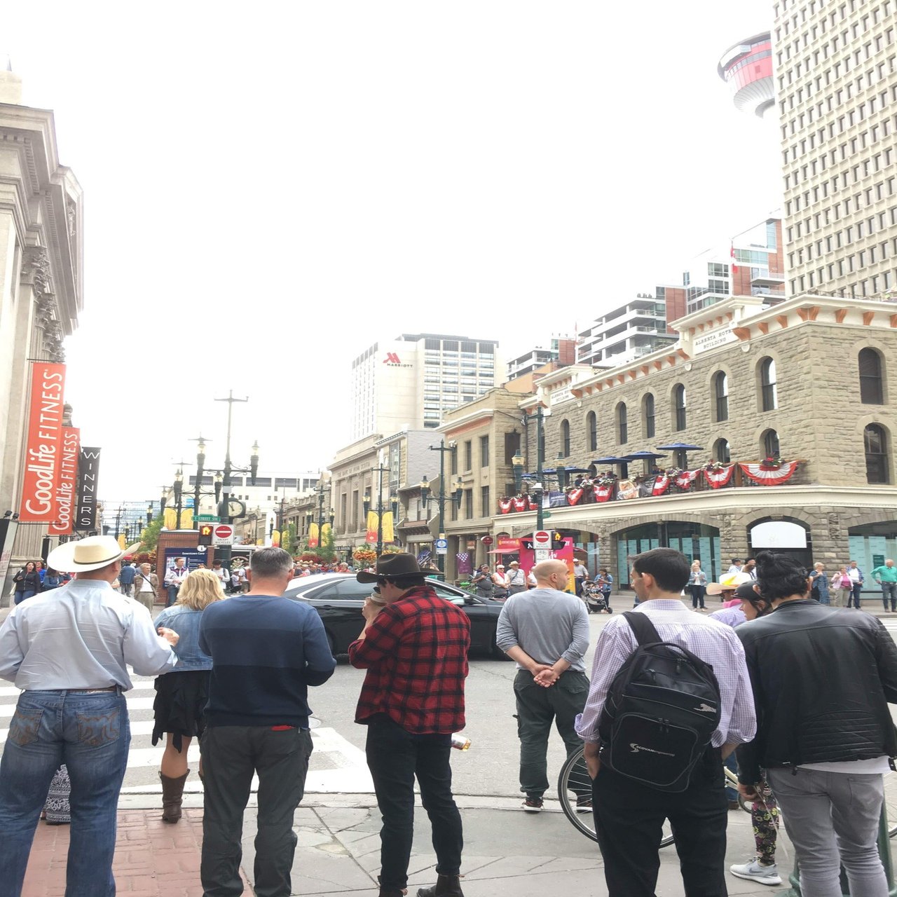 カルガリー1人旅のハイライトはカフェみたいな図書館 Mai Note