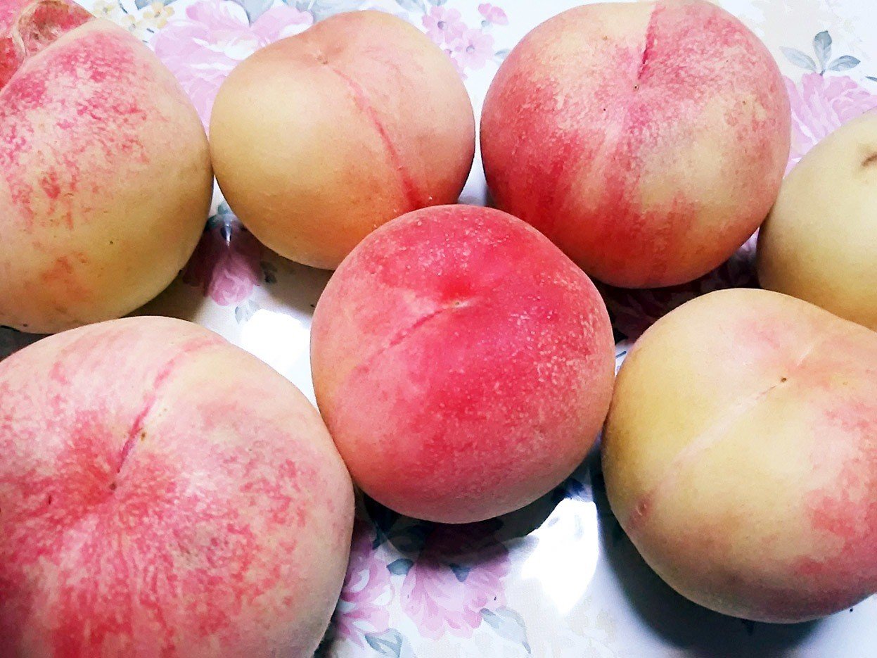 スーさんの今日のおやつ第5弾 最中 と 桃のコンポート スー Note