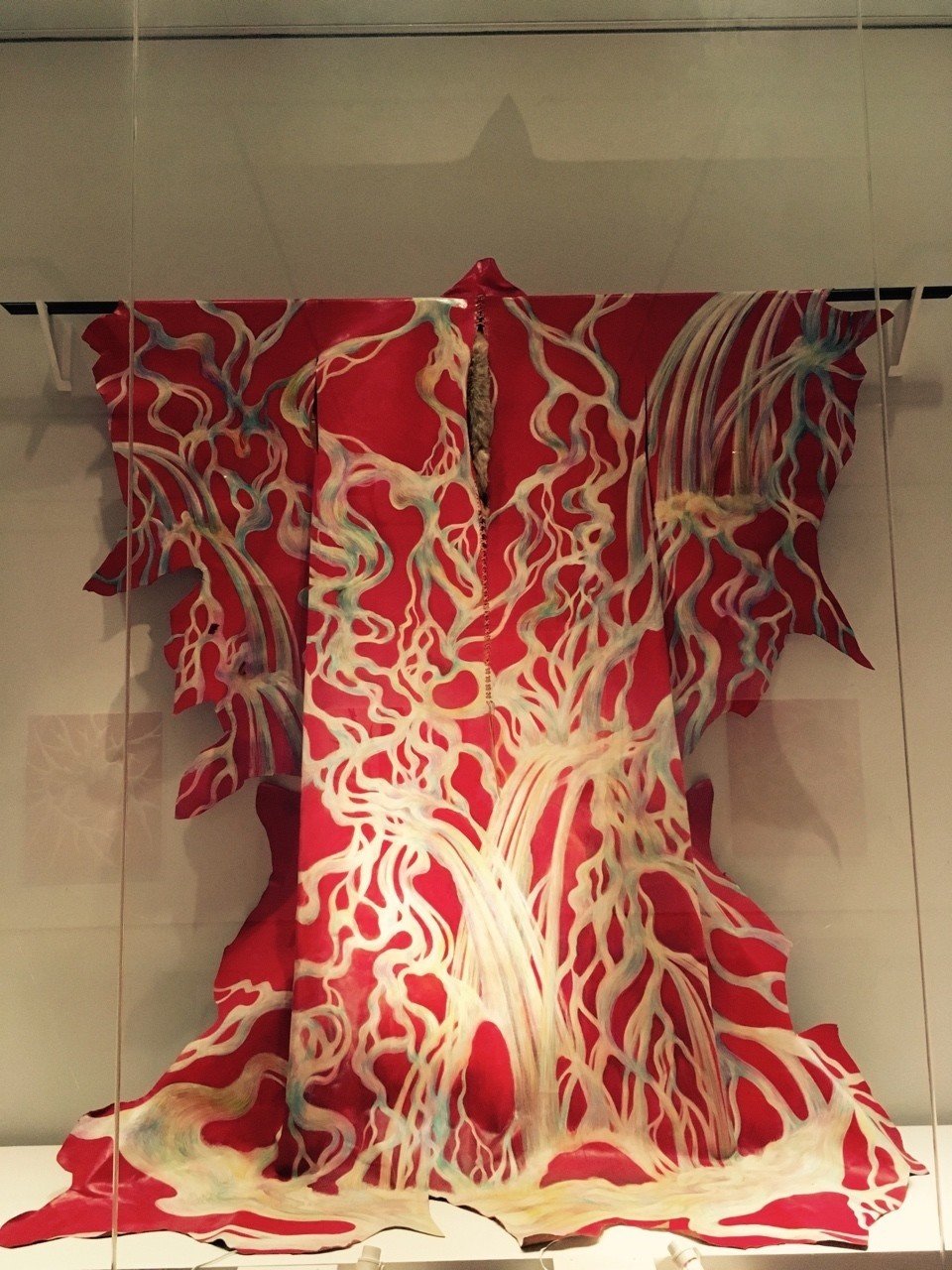 鴻池朋子展 皮と針と糸と（根源的暴力 vol.3）｜fukuzumiren