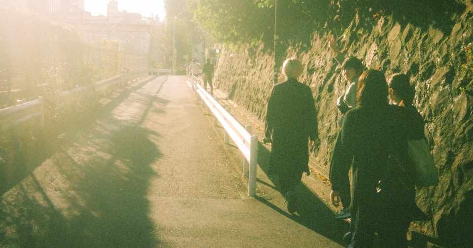 Bump Of Chickenの影響で 後ろ姿の写真 を撮るようになった話 せっちん丸 Note