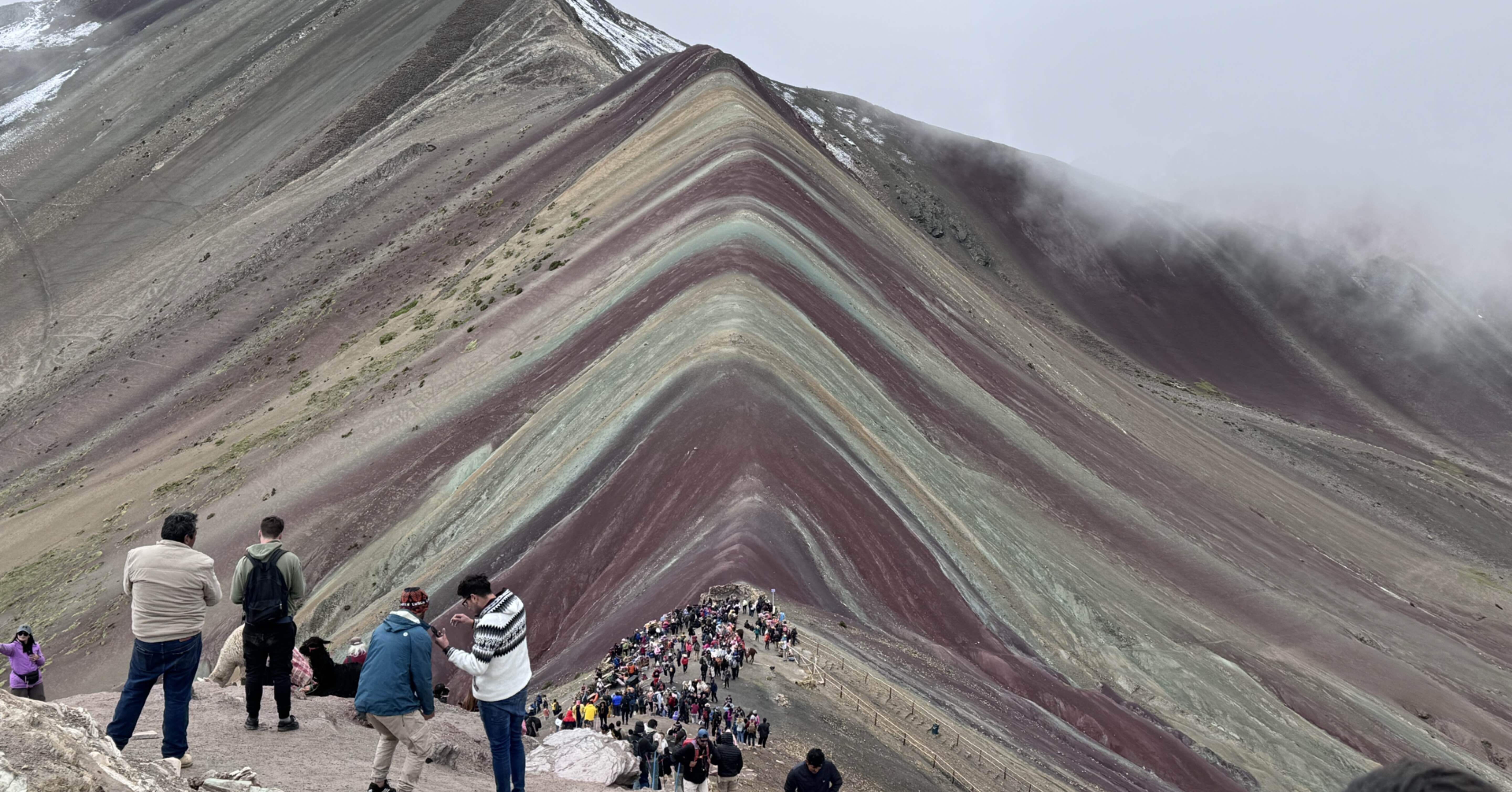南米の旅 1/24]ついに南米最終目的のレインボーマウンテンへ｜やすきた1号