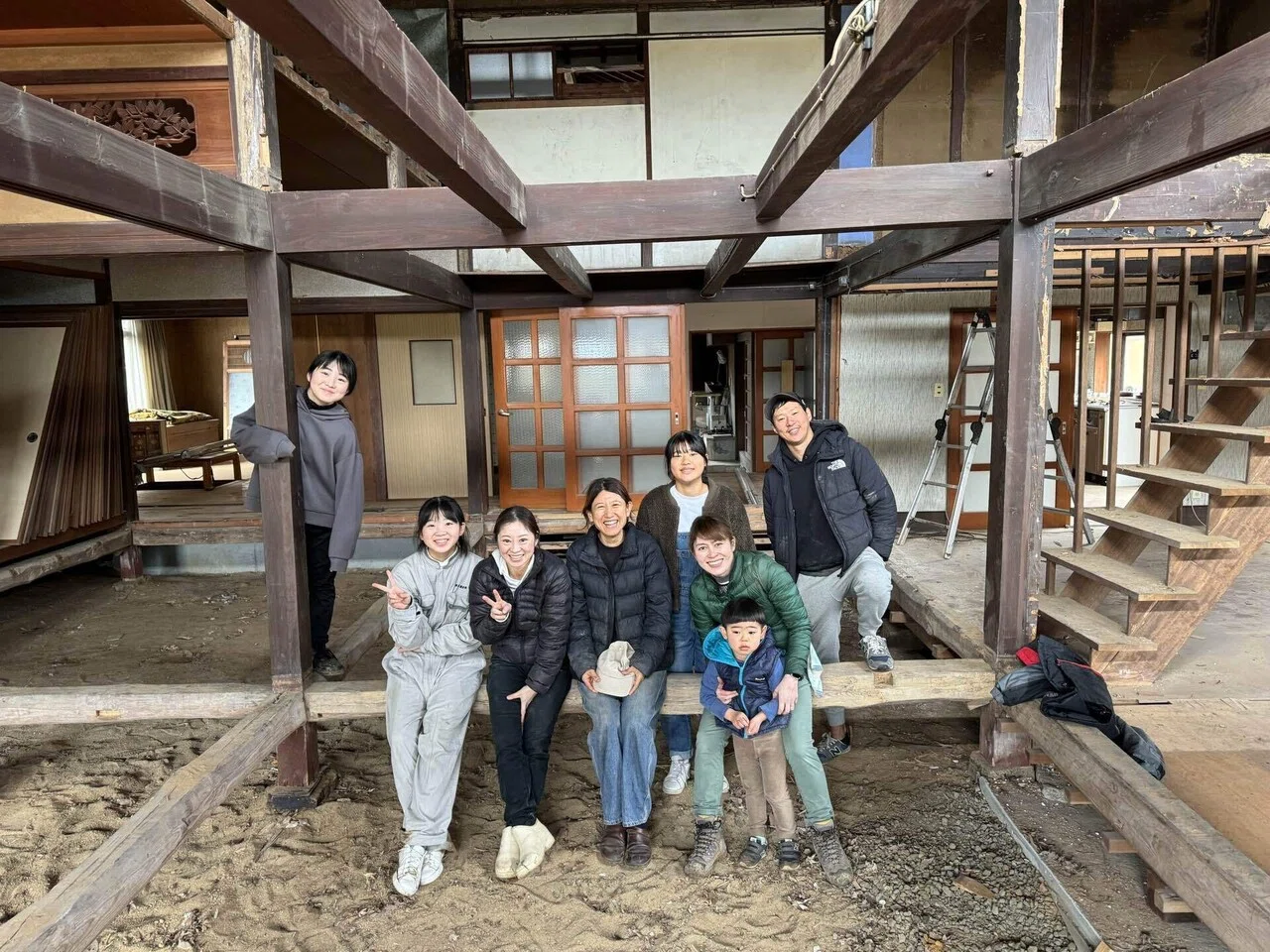 古民家の土間に三和土をつくる〜準備編〜｜ミツワヤスコ🌿料理人